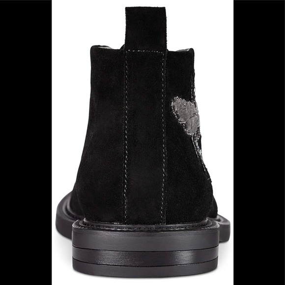 NIB INC Black Suede Darius Patch Chukkas Boots - Picture 2 of 5